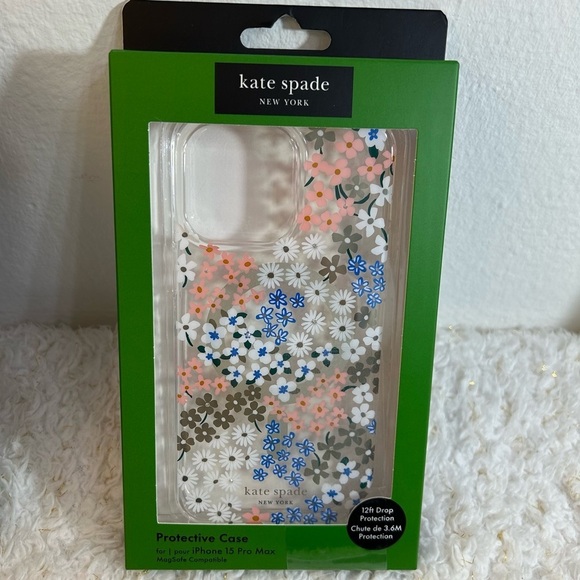 kate spade iphone 15 pro Max Protective Hard Shell Case w MagSafe for Apple phon - Picture 1 of 4